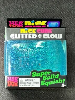NeeDoh Cube Glitter & Glow Squishy - Blue